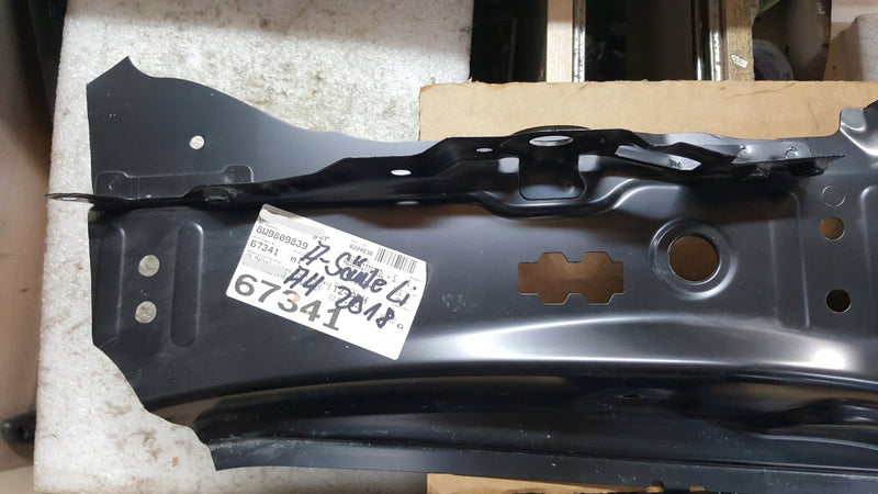 AUDI A4 B9 LEWY SŁUPEK PRZÓD NOWY IDEALNY 8W9809839