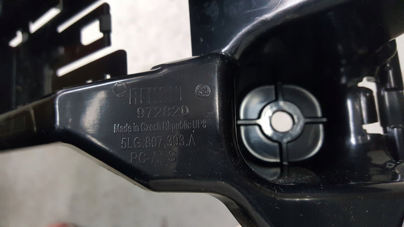Ślizgi zderzaka tylnego lewy+prawy SKODA ENYAQ 5LG807393A 5LG807394A