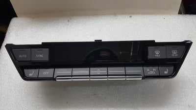 Panel klimatyzacji AUDI A3 8Y0820043A demontaż