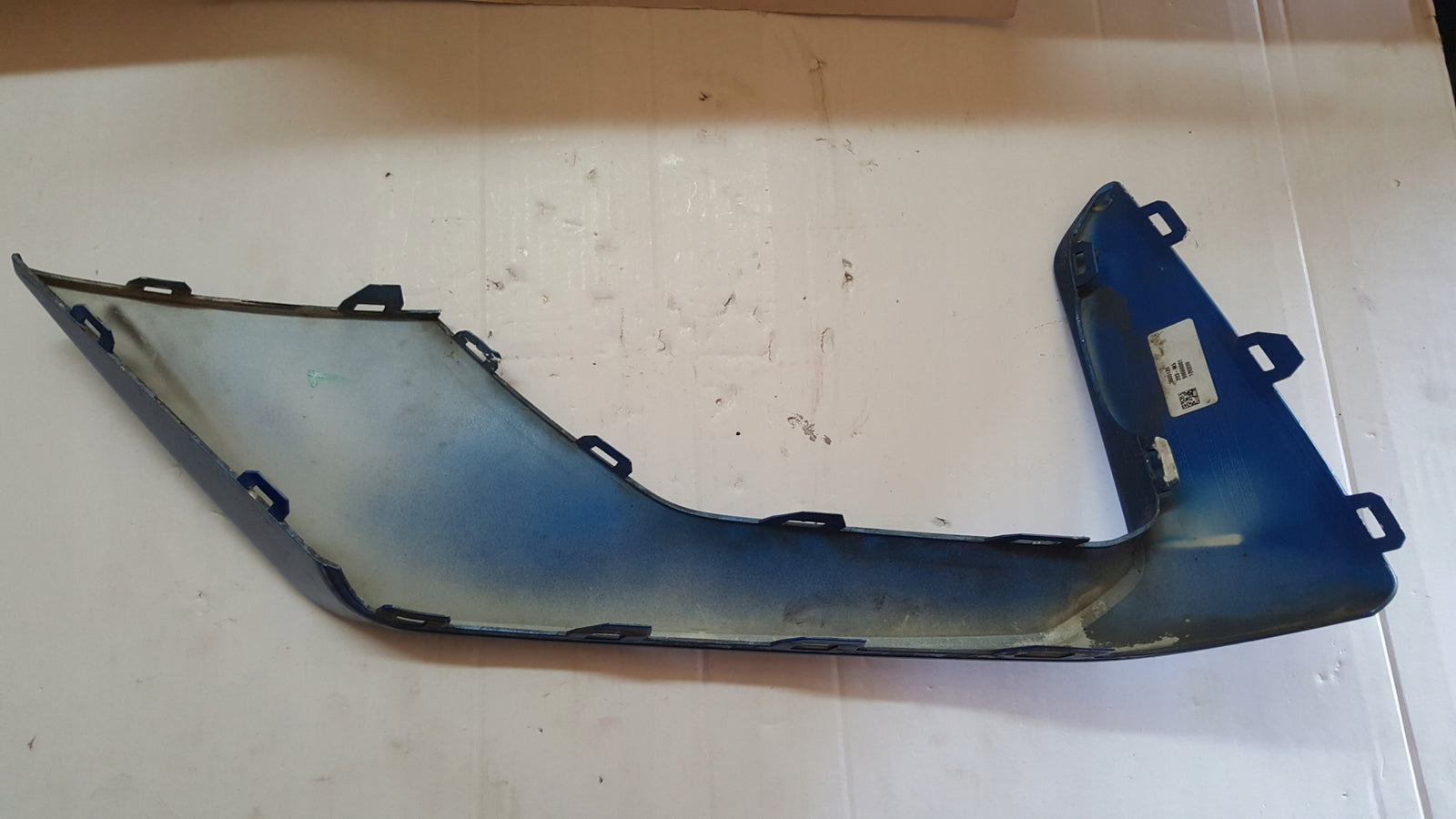 Kratka listwa zderzaka prawy przód FORD FOCUS JX7B-15B246-T
