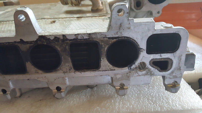 Kolektor ssący VW AUDI SEAT SKODA 2.0 TDI 05L129766Q demontaż