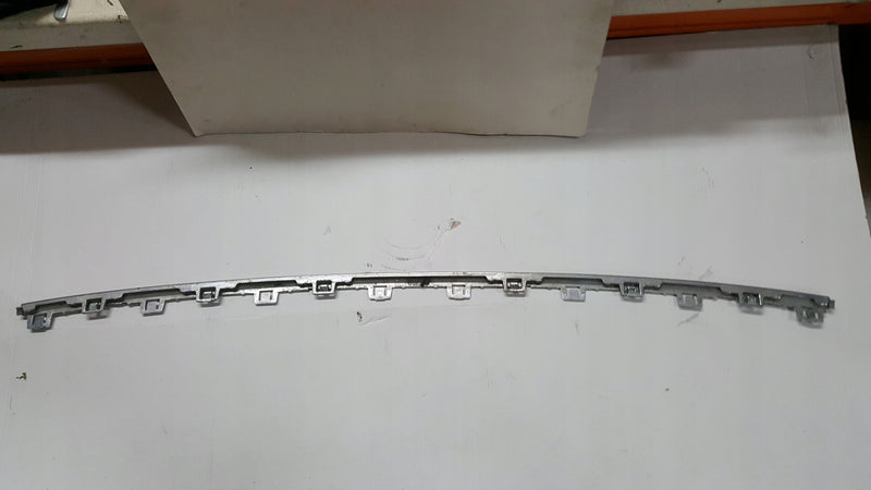 Listwa chrom zderzaka przedniego AUDI A6 (C7) 4G0807578 demontaż