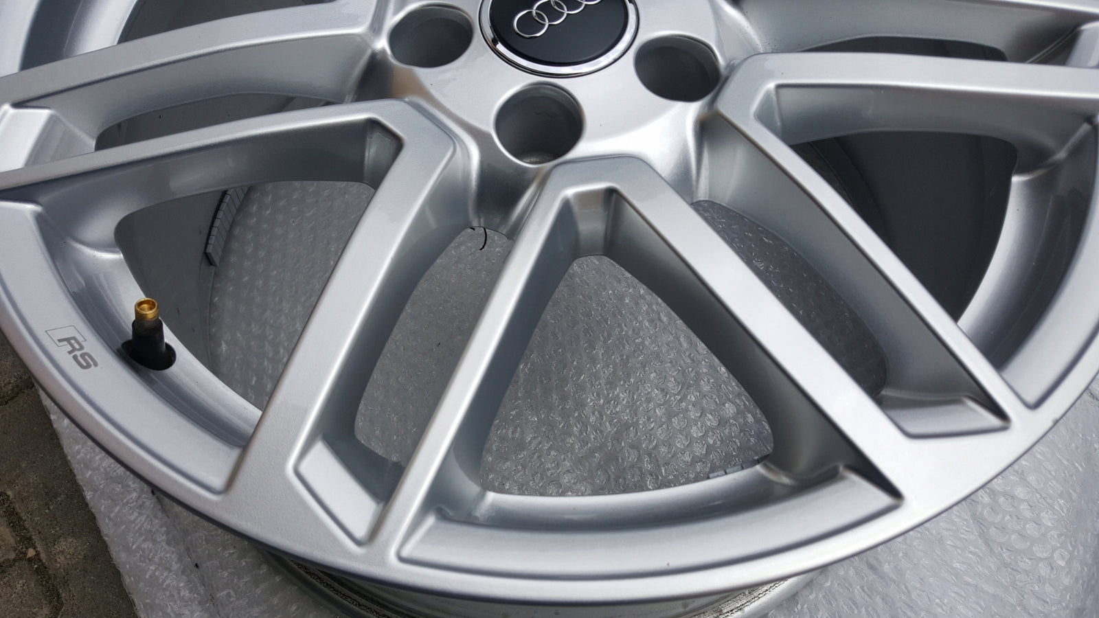 2abcd785f9f8a97c679798d07057d71f