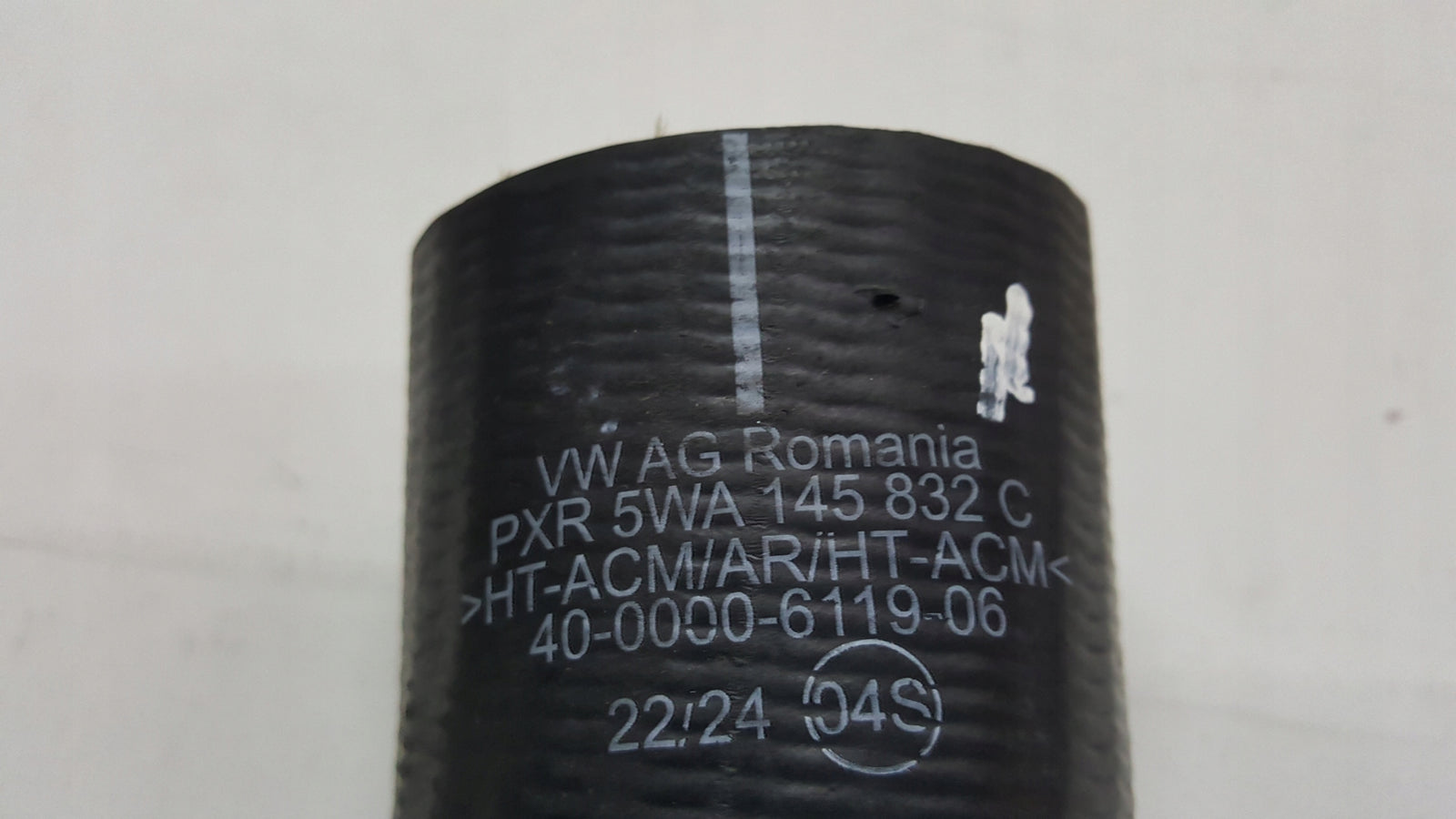 NOWY ORYGINALNY przewód rura powietrza VW AUDI SEAT SKODA 5WA145832C