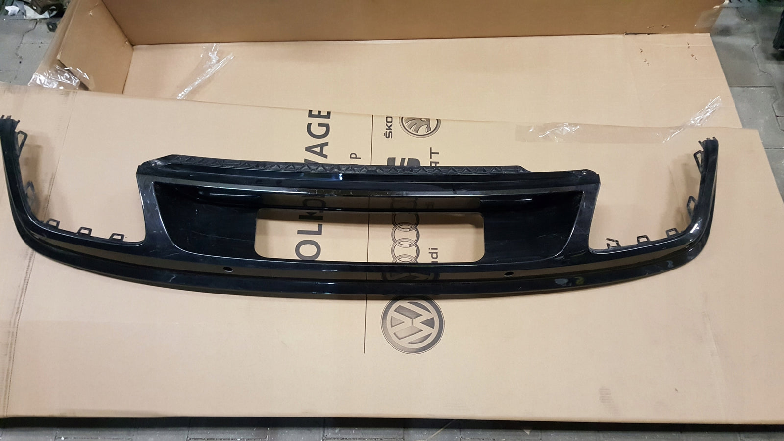 VW TIGUAN II 5NA 16- DYFUZOR ZDERZAKA TYLNEGO SPOJLER 5NA807568A