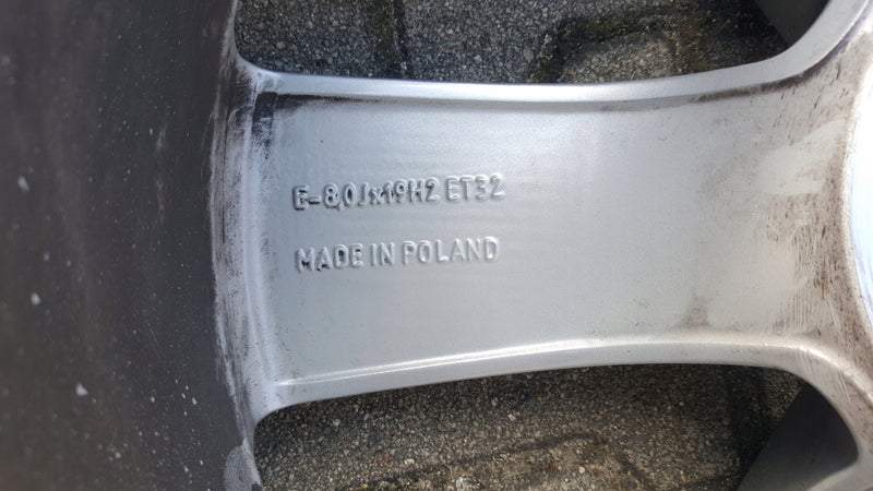 424588087bd700ef2d47a6b8e386e830