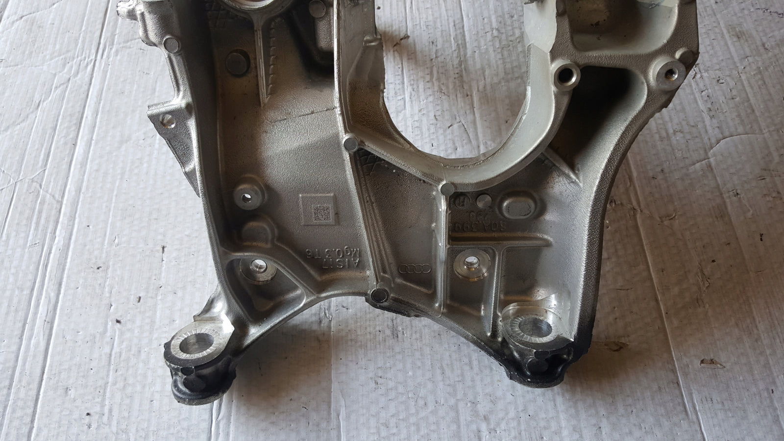 Łapa silnika AUDI Q5 80A399296R demontaż