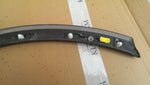 Listwa błotnika lewy tył AUDI Q7 4M0853817