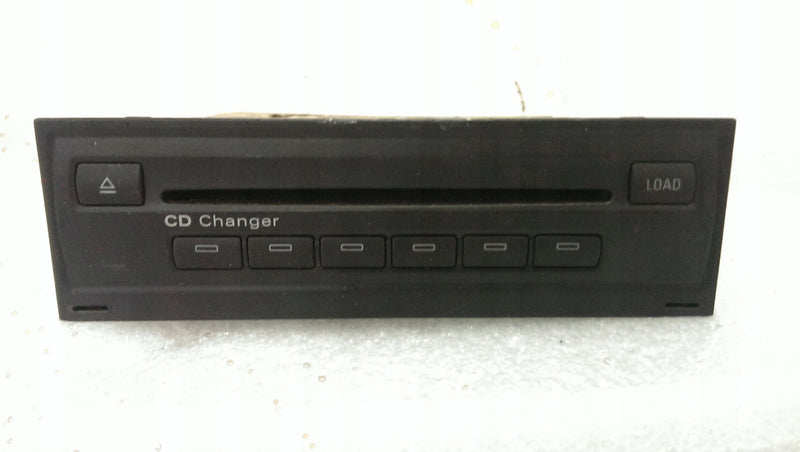 Zmieniarka CD AUDI 4E0035111A