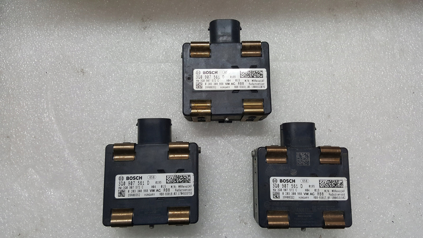 e5b9f02c2886d4a2c10470831546916f