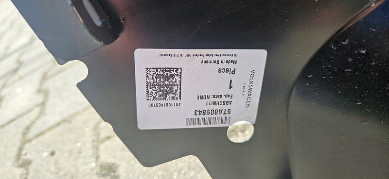 NOWY błotnik lewy tył Volkswagen Touran 5TA809843