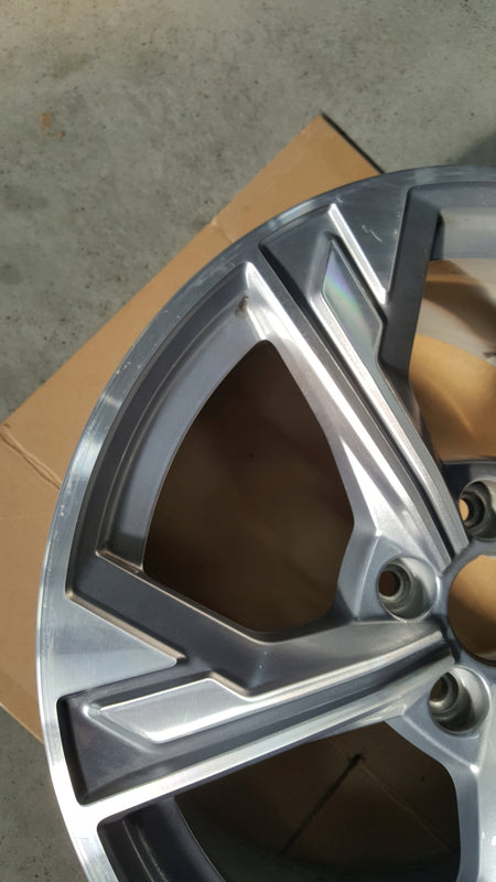 Felga Audi A3 S3 8Y0 8Jx18 ET46 5x112 8Y0601025P