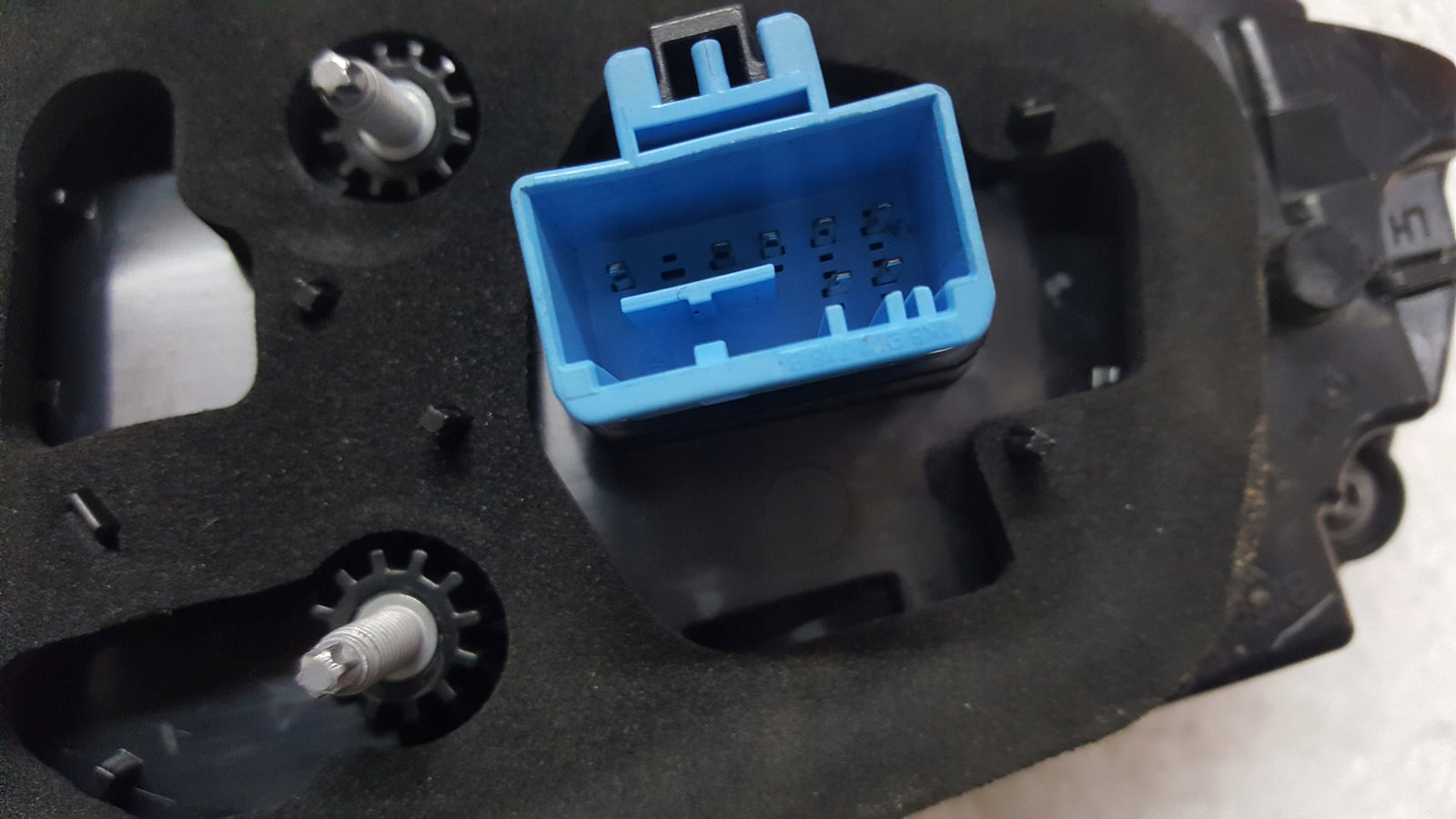 Lampa LED lewy tył VW PASSAT B8 kombi lift 3G9945307N demontaż