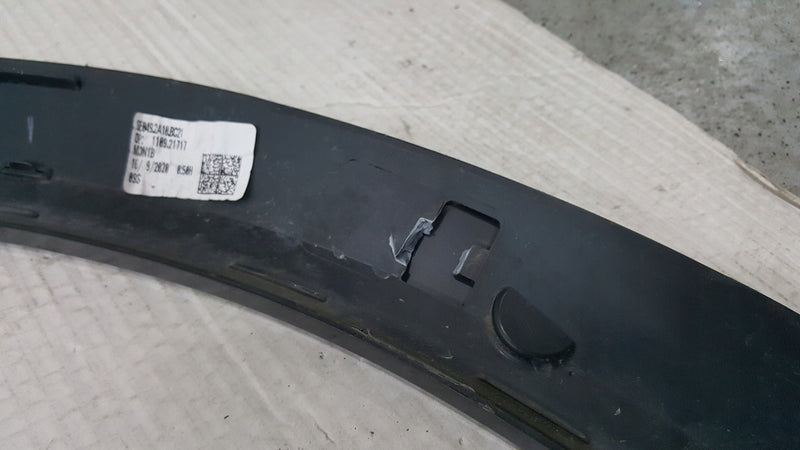 Listwa błotnik lewy przód CUPRA FORMENTOR 5FF853717C demontaż