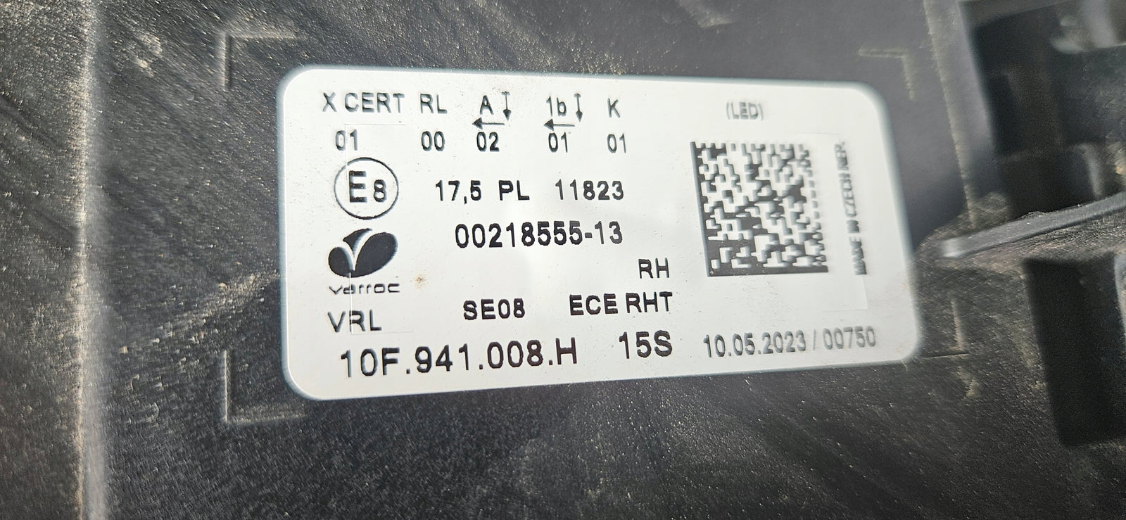 Pr reflektor FUL LED Cupra Born 10F941008H 2023r