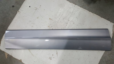 Listwa drzwi lewy przód VW TOUAREG III 760854939D demontaż