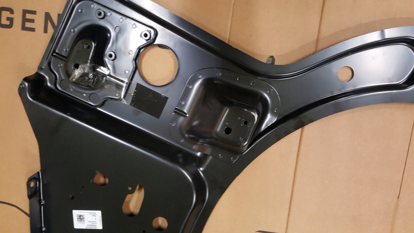 VW T5 T6 PRÓG SŁUPEK FARTUCH POSZYCIE BŁOTNIKA LEWY PRZÓD 7E0805061B