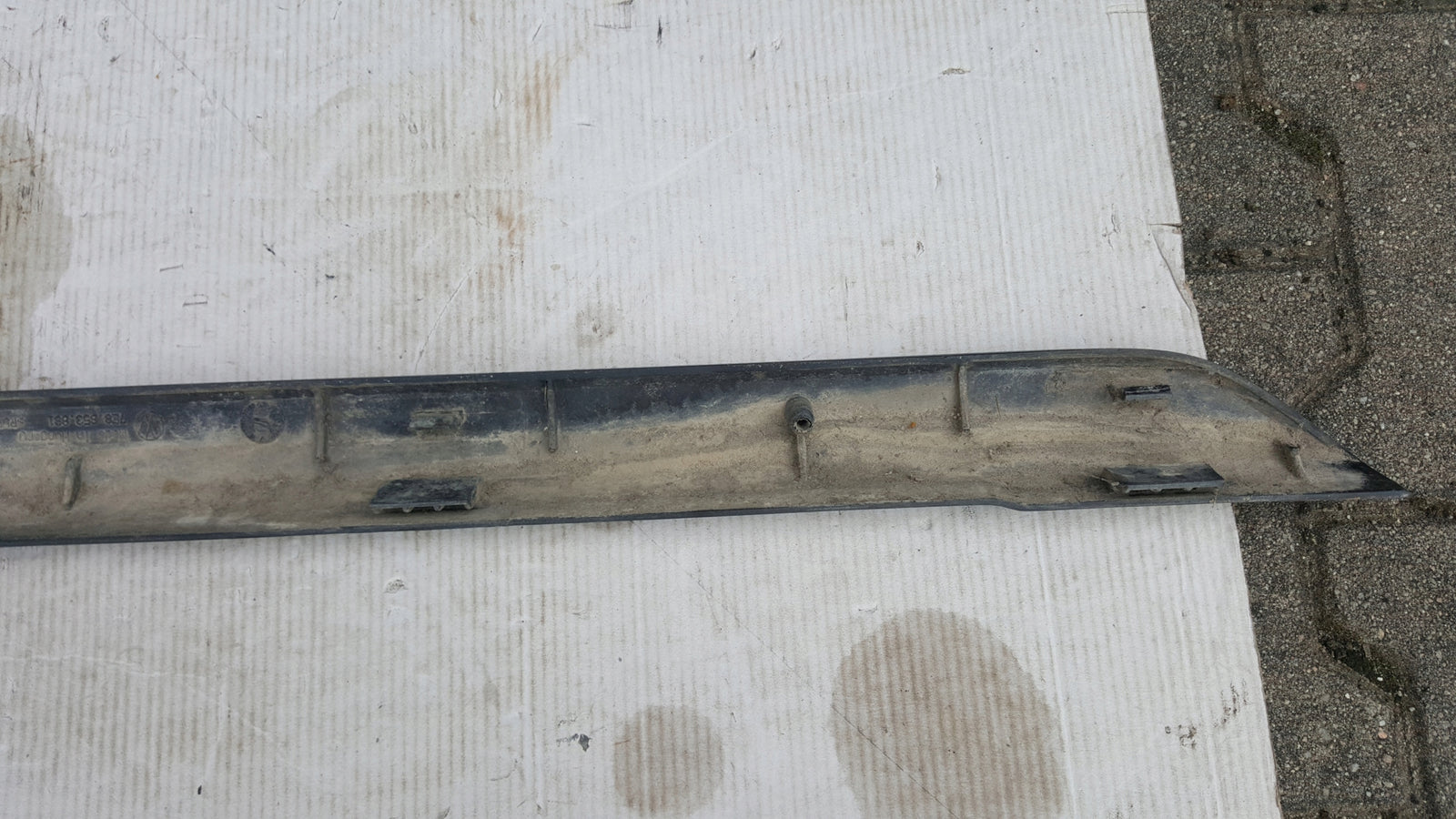 Listwa progowa lewa VW T6 MULTIVAN TRANSPORTER 7E8853881