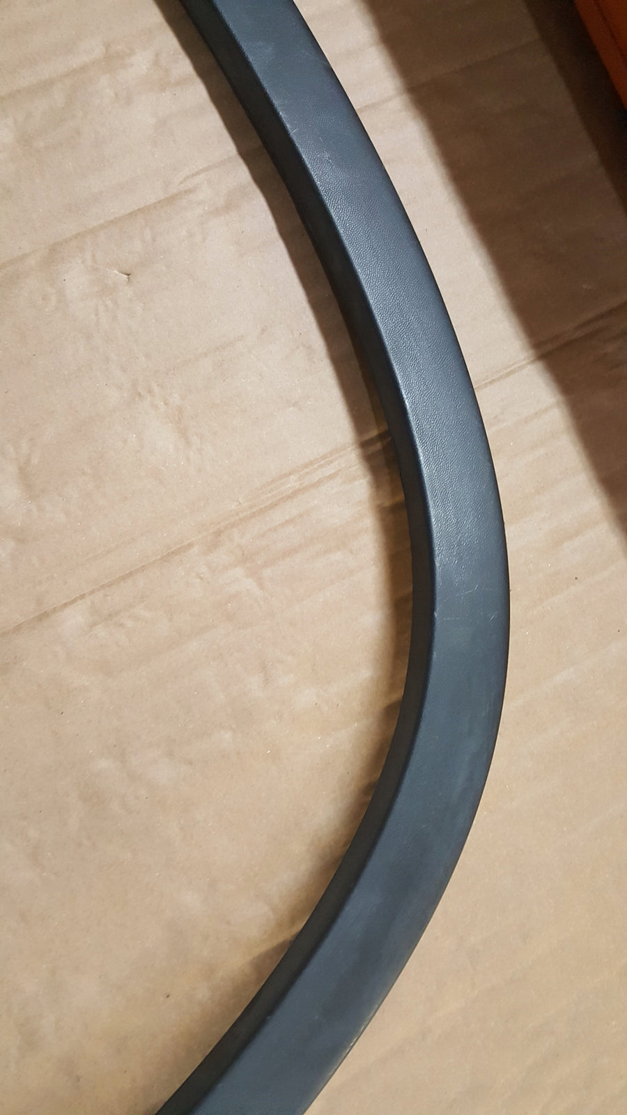 LISTWA LEWA NA PRZEDNI BŁOTNIK VW TIGUAN I 5N0 ORYGINALNA 5N0854731B