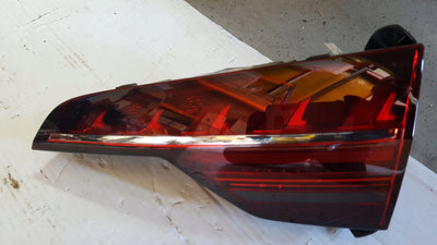 Lampa LED prawy tył Audi A4 B9 kombi 8W9945094AC