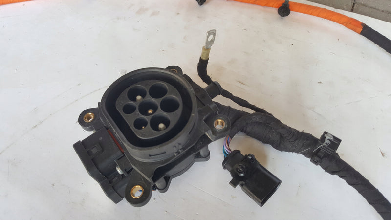 943b870e1874a102a2ddfb21c83131ca