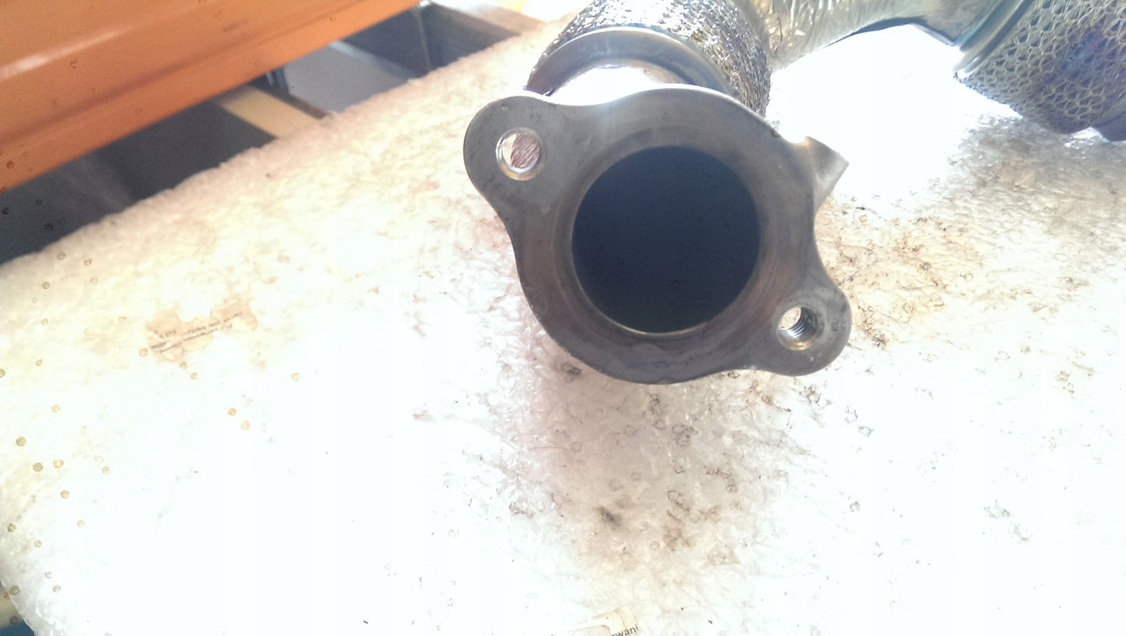 Element rury wydechowej AUDI VW 4.0 TDI 057253358