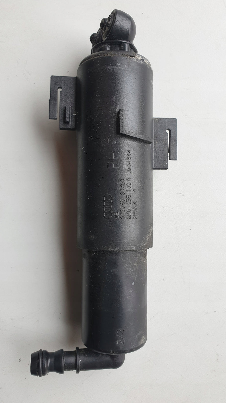Pr spryskiwacz reflektora AUDI A4 8K0955102A