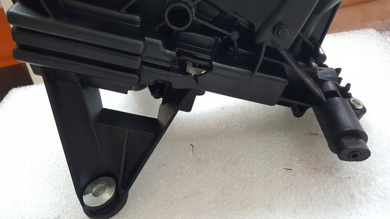 Wybierak zmiany biegów VW T6 7LA713025C demontaż