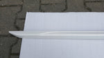 Listwa progowa prawa strona AUDI A4 (B9) 8W0853932A demontaż