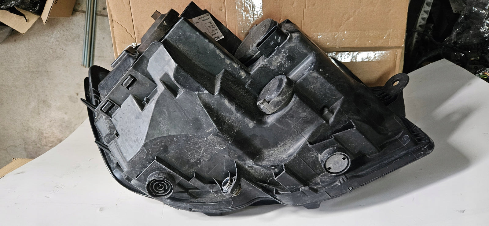 PR reflektor Vw T6 7E1941005F 2019r IDEAŁ