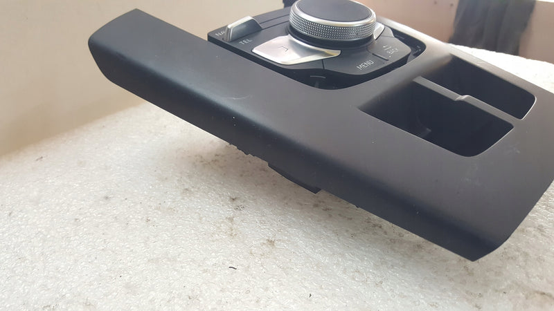 Kontroler panel sterowania MMI AUDI A3 RS3 8V0919614BE demontaż