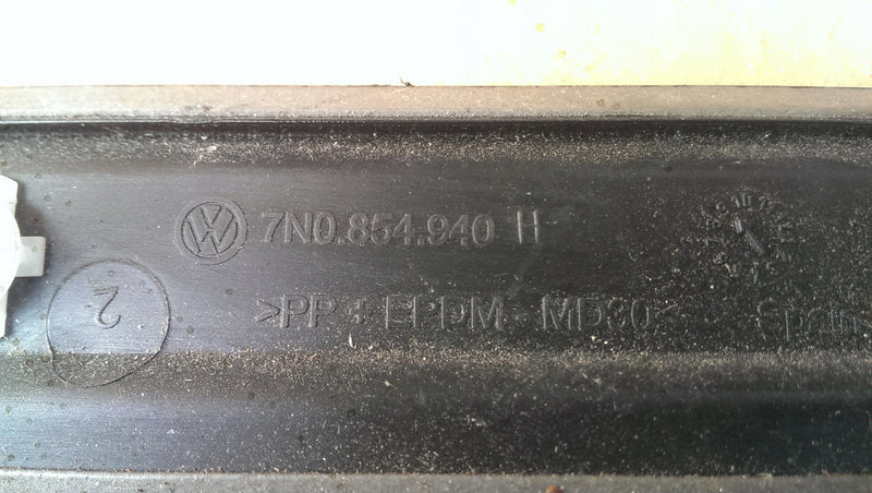 Listwa drzwi prawy przód VW SHARAN 7N0854940H