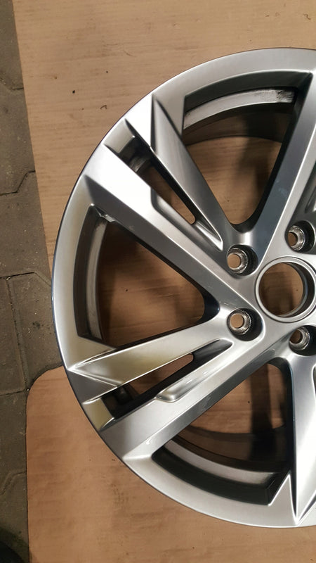 Felga aluminiowa Volkswagen OE T-R0C 7.0