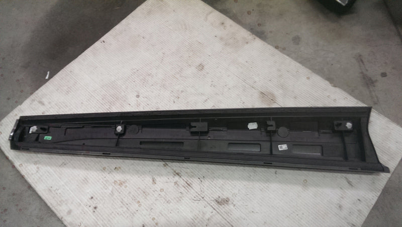 Listwa drzwi PR przód CUPRA FORMENTOR 5FF854940B