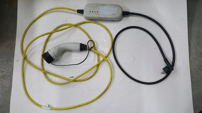 ŁADOWARKA VW SEAT AUDI PROBLEM Z ŁADOWANIEM DO NAPRAWY 1EA971675AL