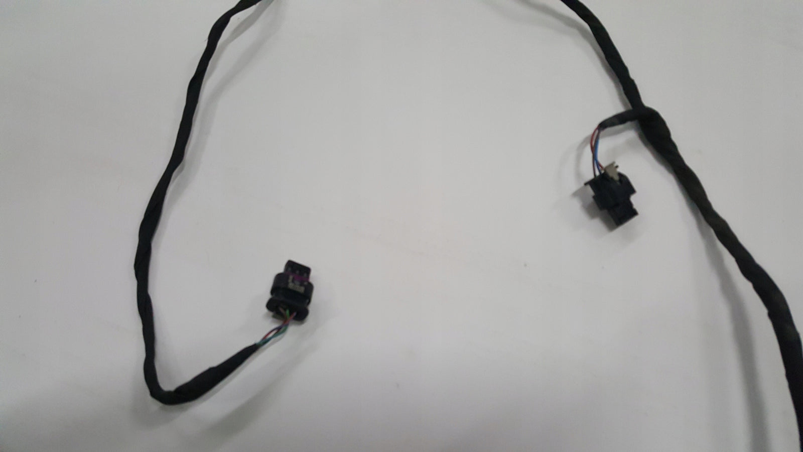 Wiązka czujników PDC zderzaka przedniego VW T6 7E0971095A demontaż