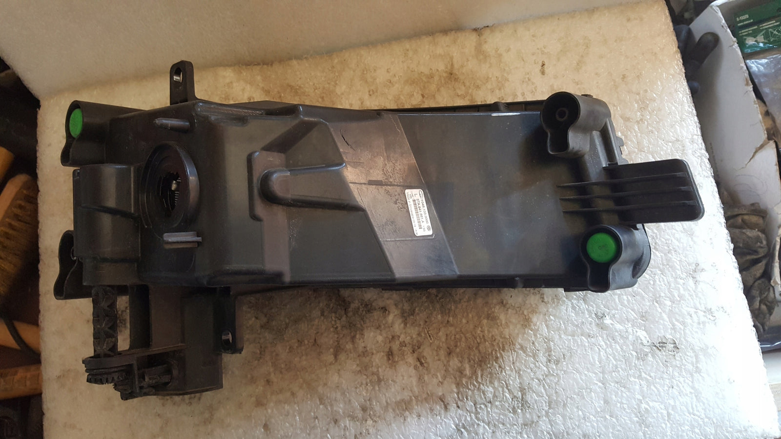 Lewy halogen VW TOURAN II 5TA941661A demontaż