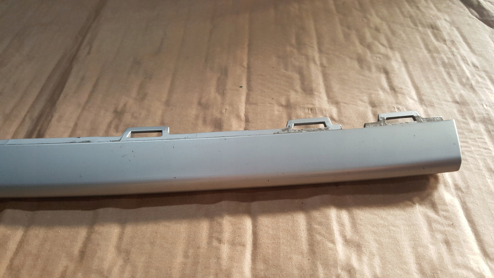 LISTWA ZDERZAKA PRZÓD AUDI A6 C8 LIFT S-LINE 4K0807717B ŚRODKOWA PRZEDNIA