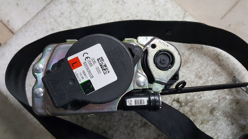 AUDI Q7 PAS BEZPIECZENSTWA PRZOD LEWY 4M0857705L
