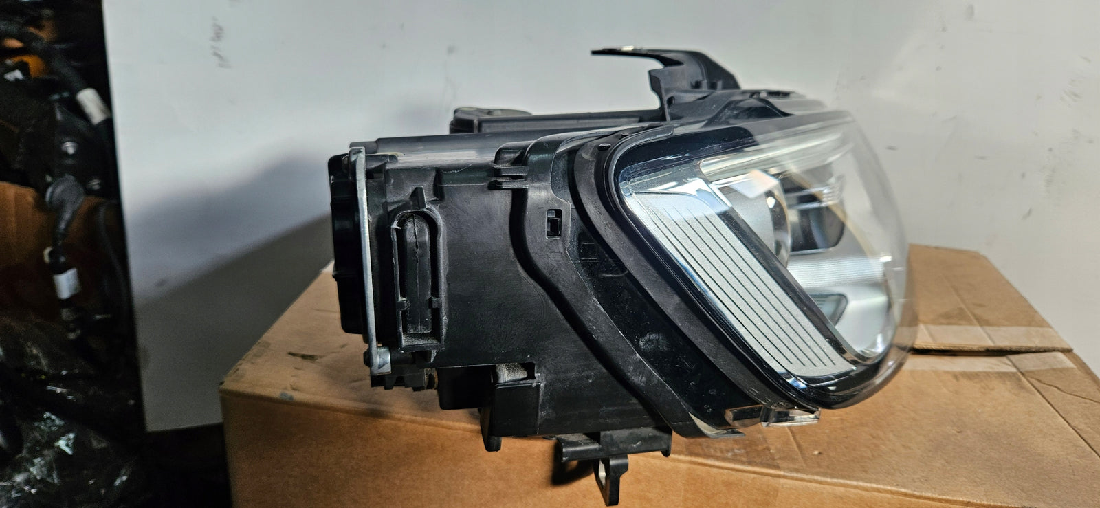 8V0941006E Pr kompletny bi xenon LED Audi A3 S3 RS3 po lifcie demontaż