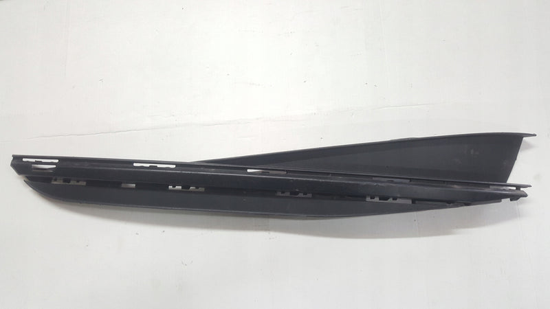 Kratka listwa zderzaka prawy przód VW ARTEON lift 3G8853666D demontaż
