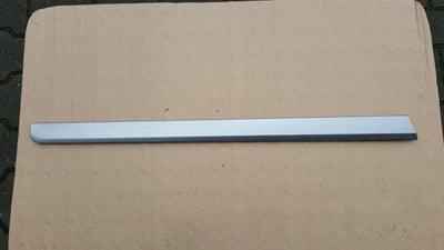 LISTWA DRZWI DOLNA LEWA LEWY PRZÓD AUDI A4 B7 04-08 8E0853959E