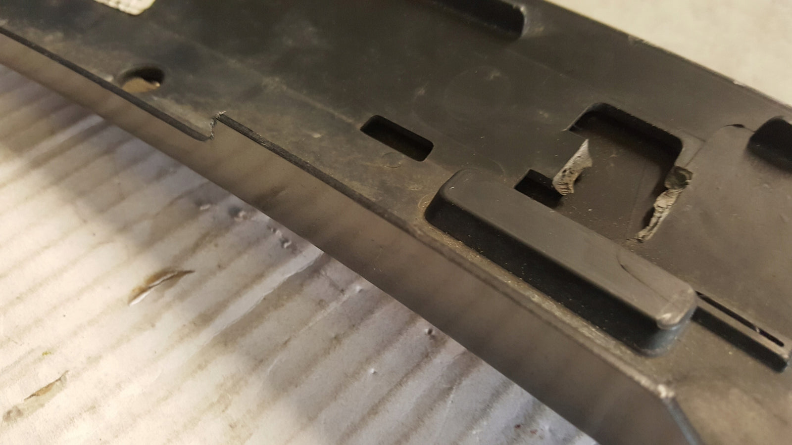 Listwa błotnika LE przód SEAT FORMENTOR 5FF853717D