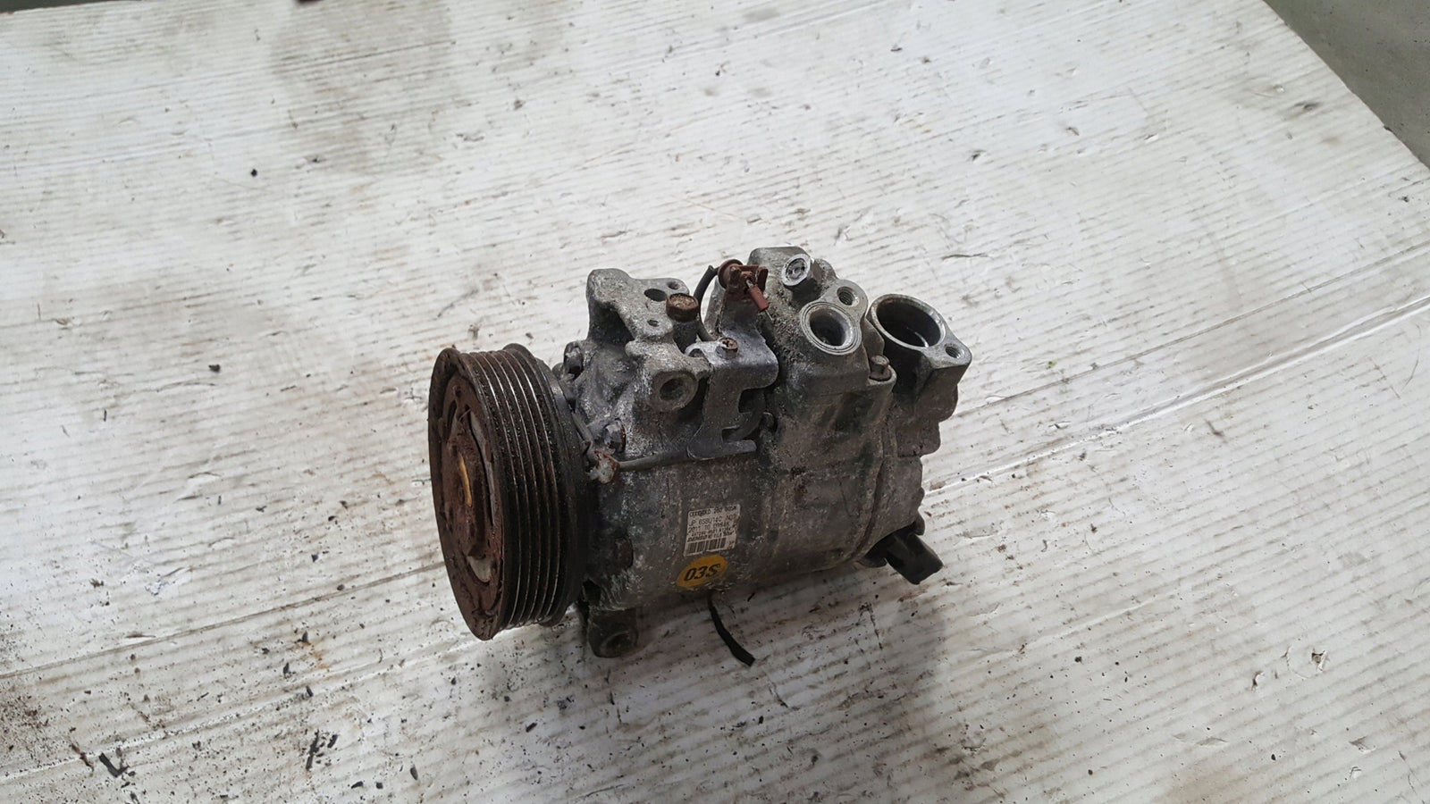 Kompresor klimatyzacji AUDI A4 B8 A5 8K0260805N