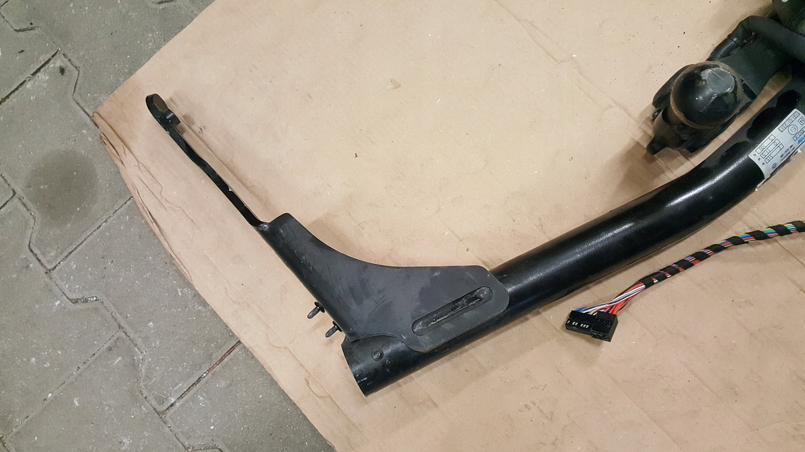 PASSAT B8 kombi 2015-2024 hak holowniczy elektryczny wiązka 3G9803881C