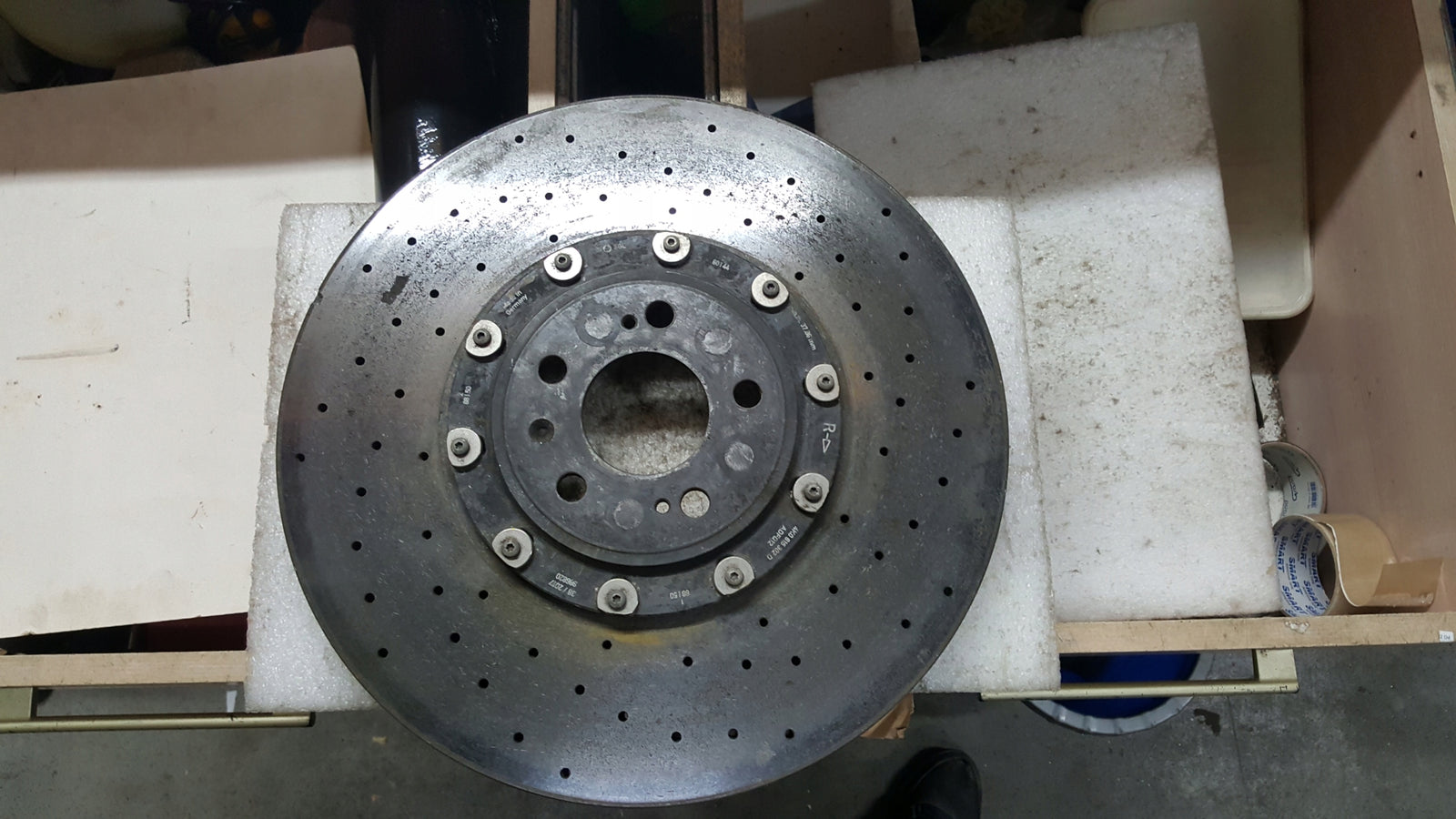 TARCZA CERAMICZNA Audi C8 A6 A7 4K0615302D PRAWA