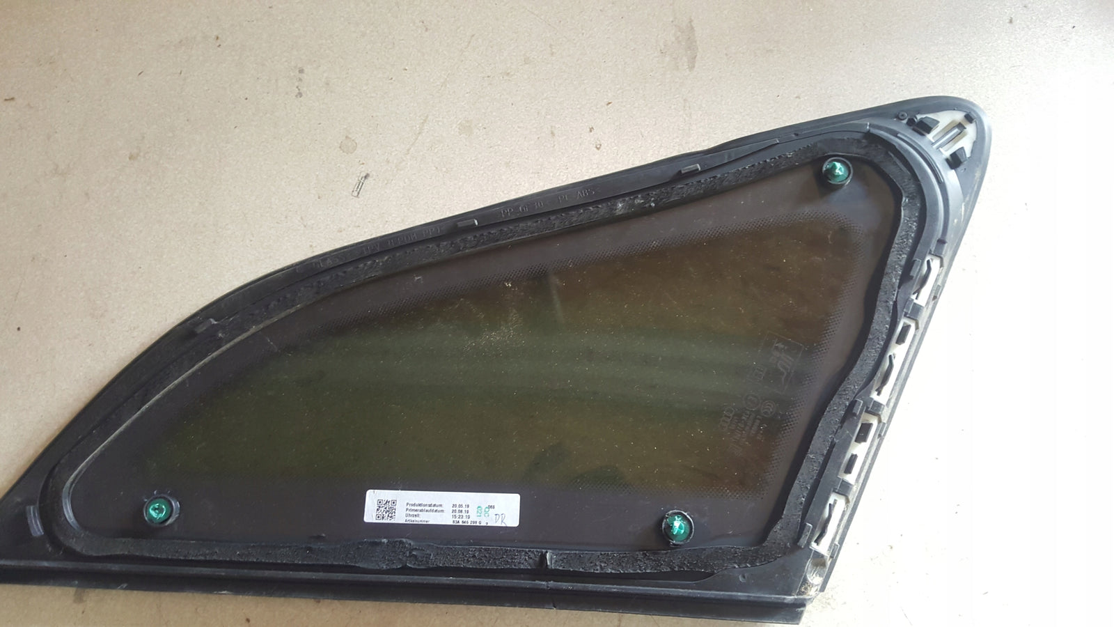 Tylna prawa szyba boczna Audi Q3 2019 83A845298G