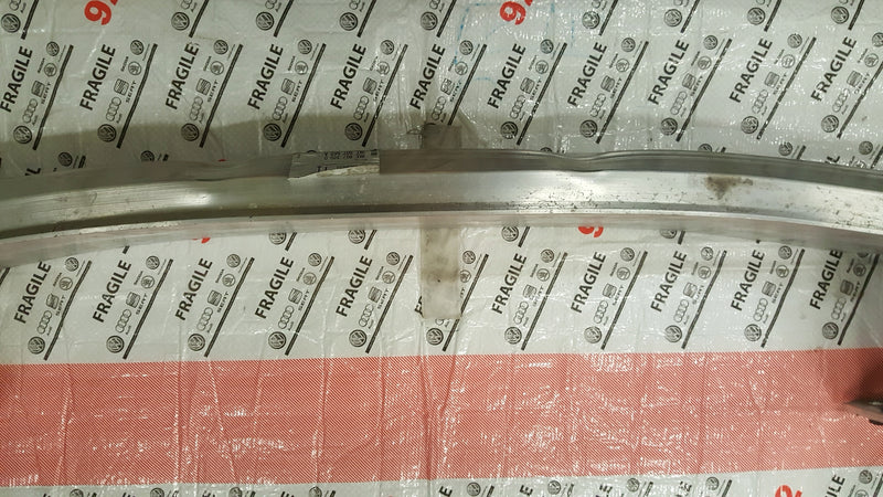 BELKA ZDERZAKA TYŁ WZMOCNIENIE AUDI E-TRON 4KE 4KE807309D 4KE807669A
