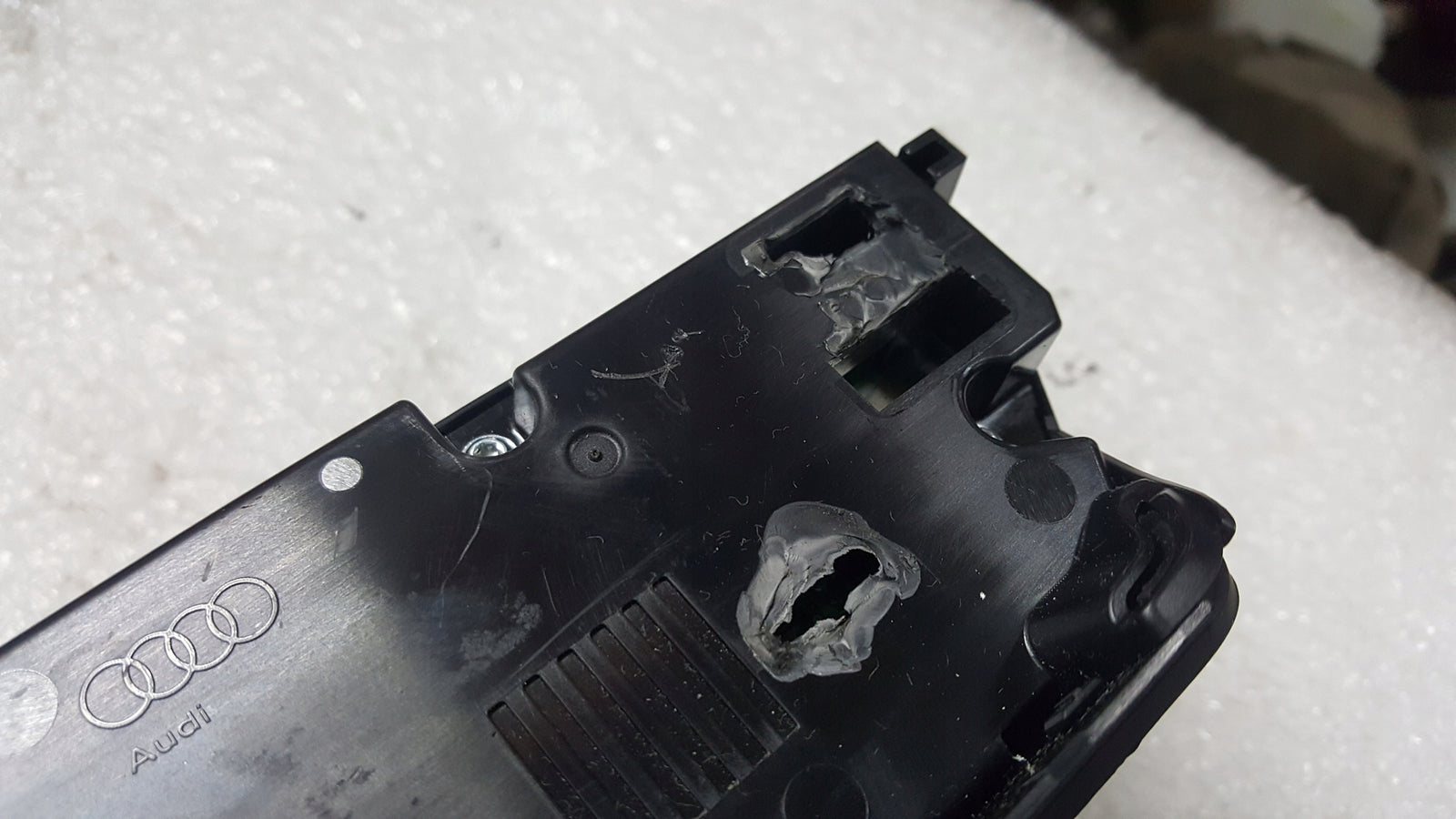 Panel klimatyzacji AUDI A3 8Y0820043A demontaż