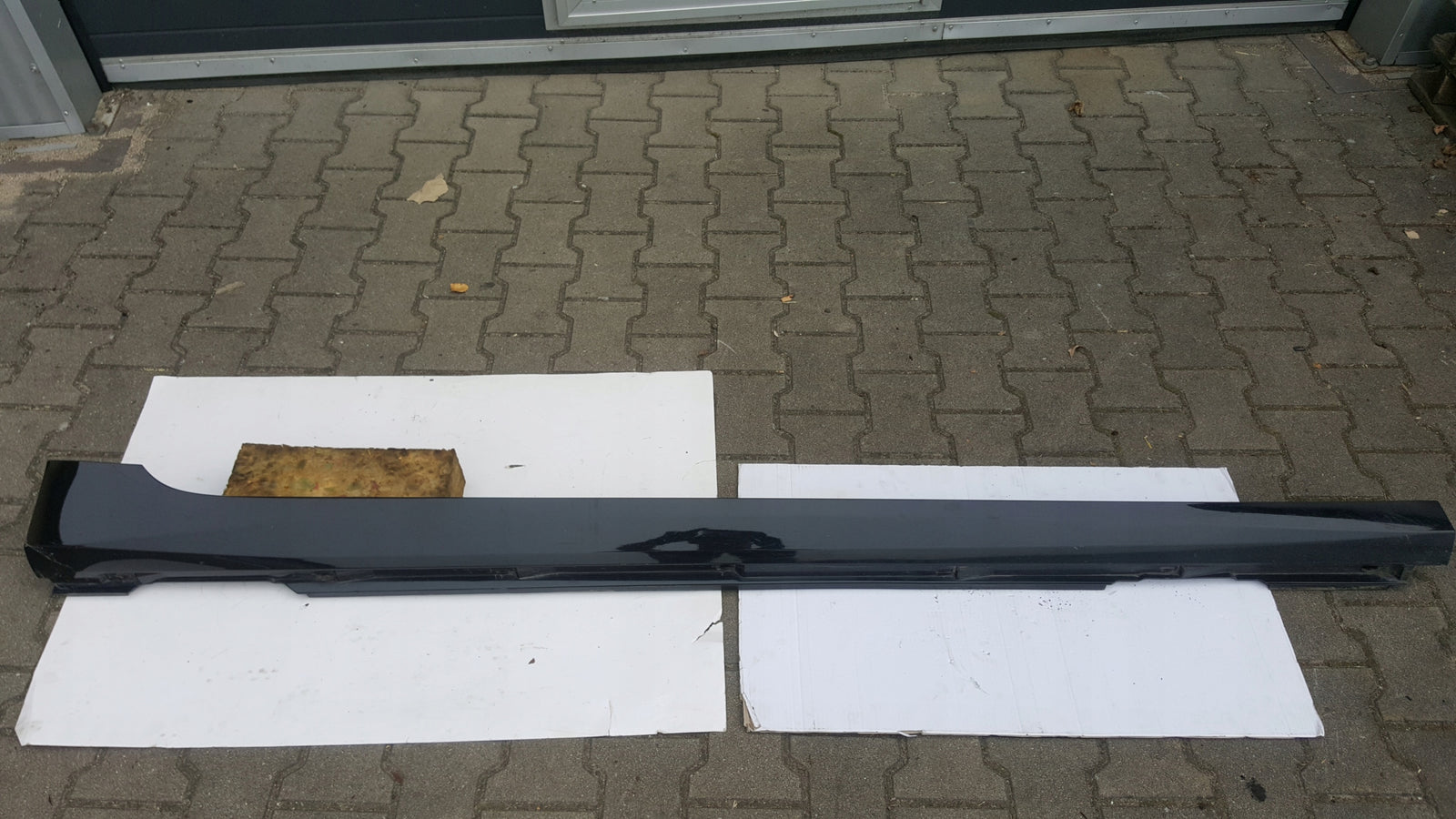 Listwa progowa prawa AUDI A6 (C8) 4K0853856 demontaż